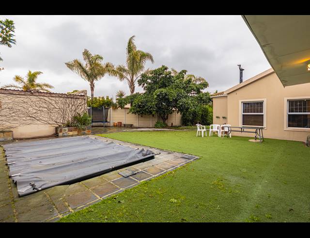 3 BEDROOM FREEHOLD FOR SALE IN PARKLANDS
